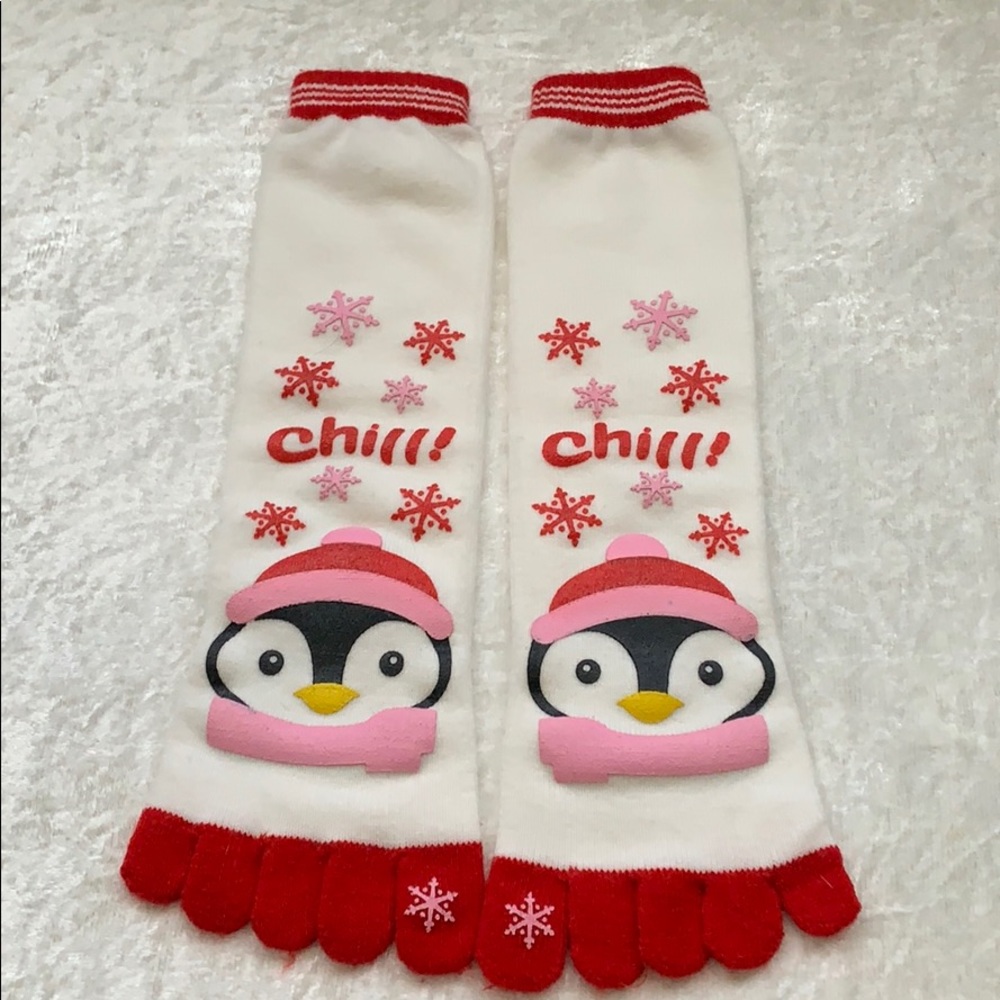 Toe Socks with Penguin Winter design
